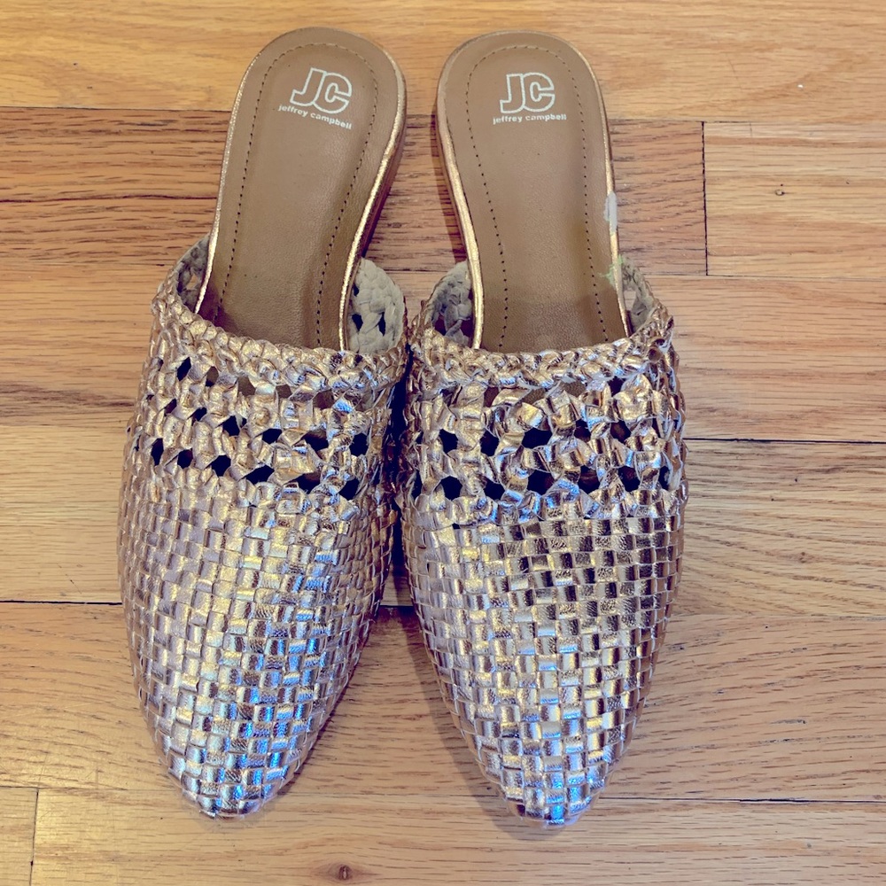 Jeffrey Campbell Sandals ( Size 7) Color Rose Gold